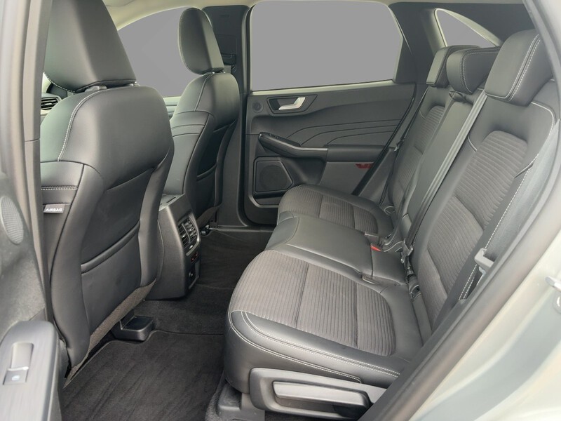 Fahrzeugabbildung Kuga ABS ESP AHK Bild 8 von 21