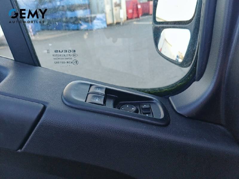 Renault Master III