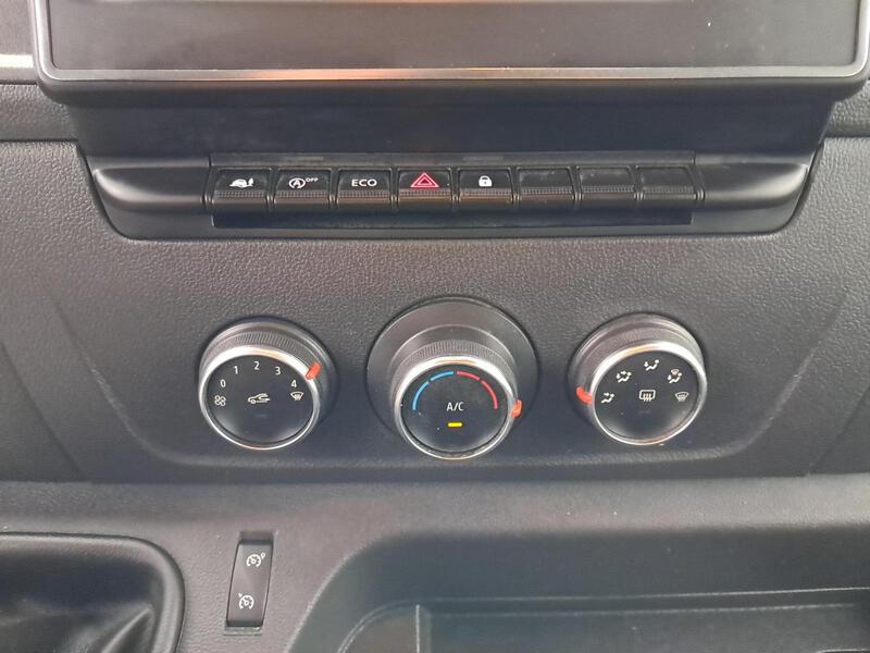 Renault Master Chassis Cabine
