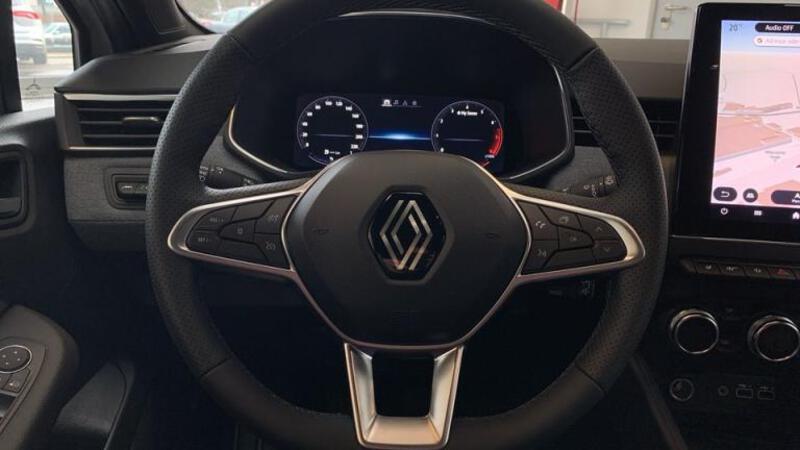Fahrzeugabbildung Clio Techno Bild 15 von 15