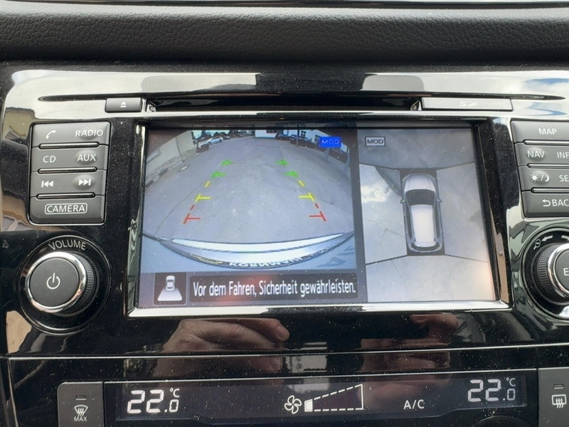 Fahrzeugabbildung X-Trail Automatik Bild 14 von 16