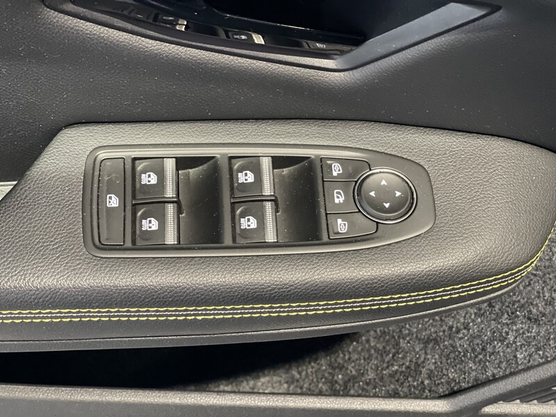 Fahrzeugabbildung Megane E-TECH Techno EV60 220 PS Optimum Charge  Bild 37 von 50