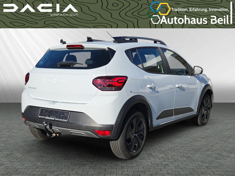 Fahrzeugabbildung Sandero III Stepway Expression Tce 90 Bild 3 von 12
