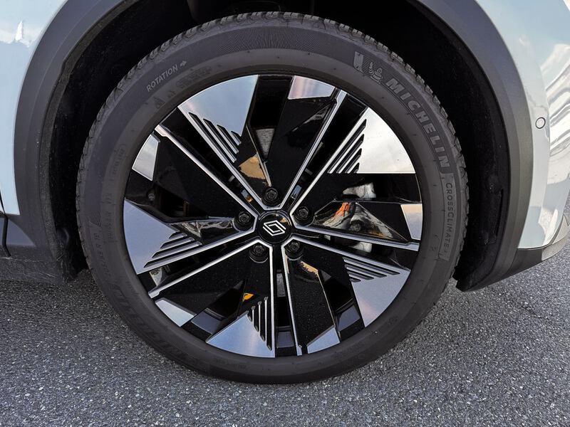 Fahrzeugabbildung Scenic E-TECH WINTER+ACTIV Bild 7 von 24