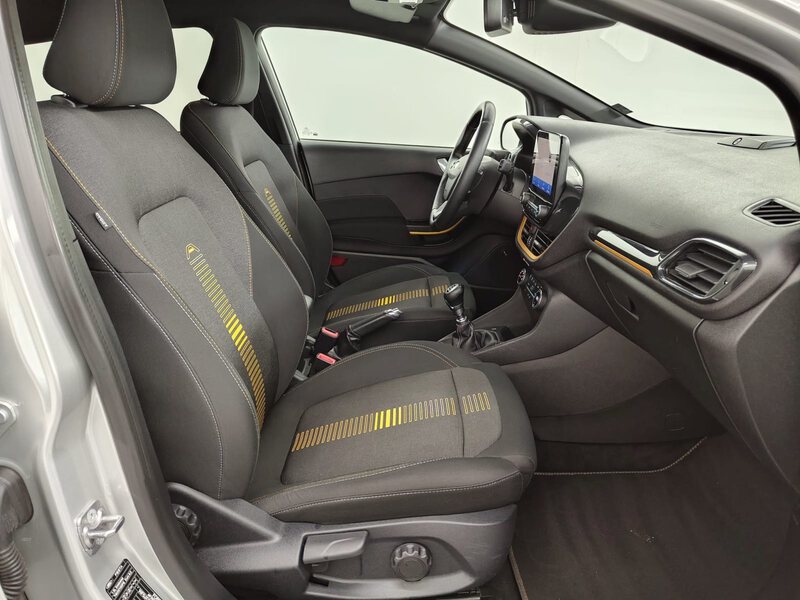 Fahrzeugabbildung Fiesta orline CarPlay ACC Bild 11 von 35