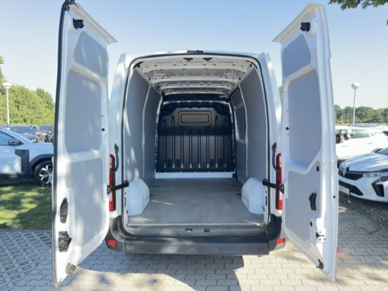 Fahrzeugabbildung Master III 2.3 dCI 135 Bild 5 von 16