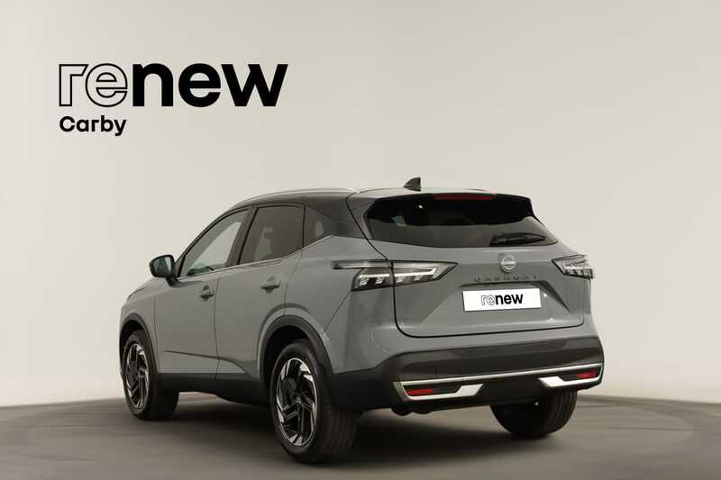 NISSAN Qashqai Qashqai 1.3 DIG-T N-Connecta LED Xtronic — photo 4