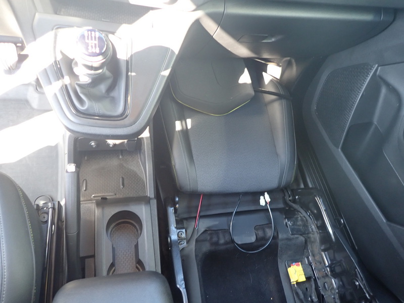 Fahrzeugabbildung Kangoo Rapid Extra TCe 100 FAP Open Sesame by Renault Bild 23 von 24