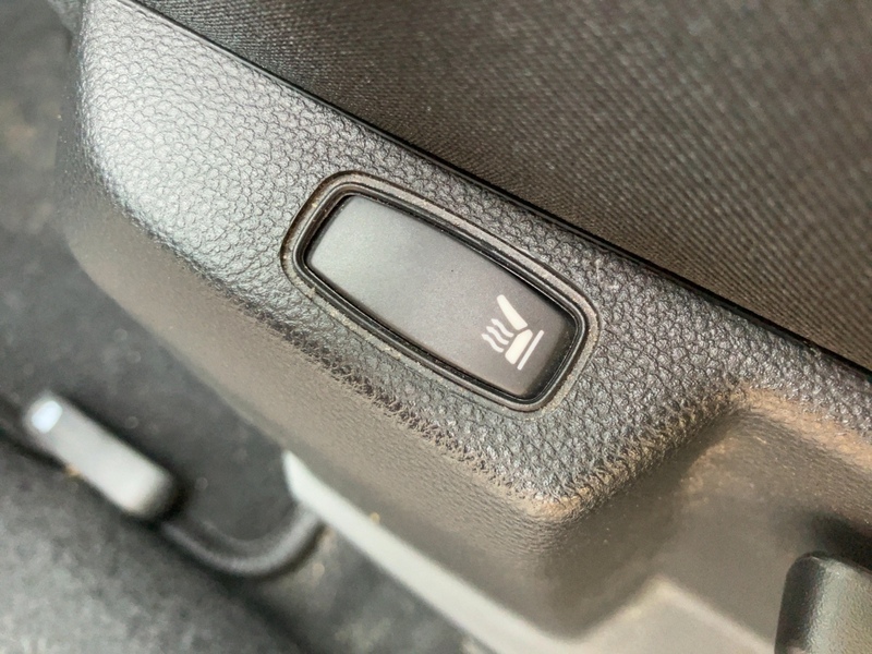 Fahrzeugabbildung Duster Prestige+ TCe 130 *KLIMA*SHZG*AHK*ALLW Bild 15 von 20