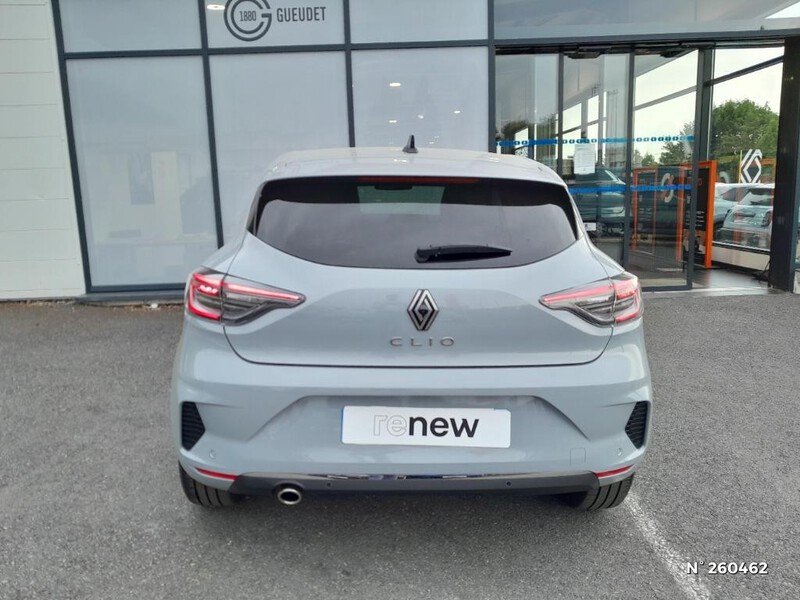 Renault Clio V