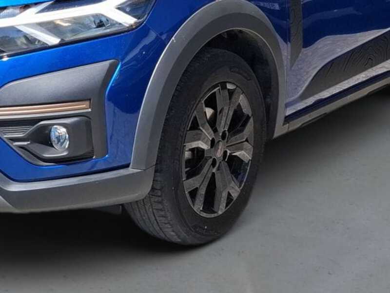 DACIA Sandero TCe 90 Stepway Extreme — photo 4