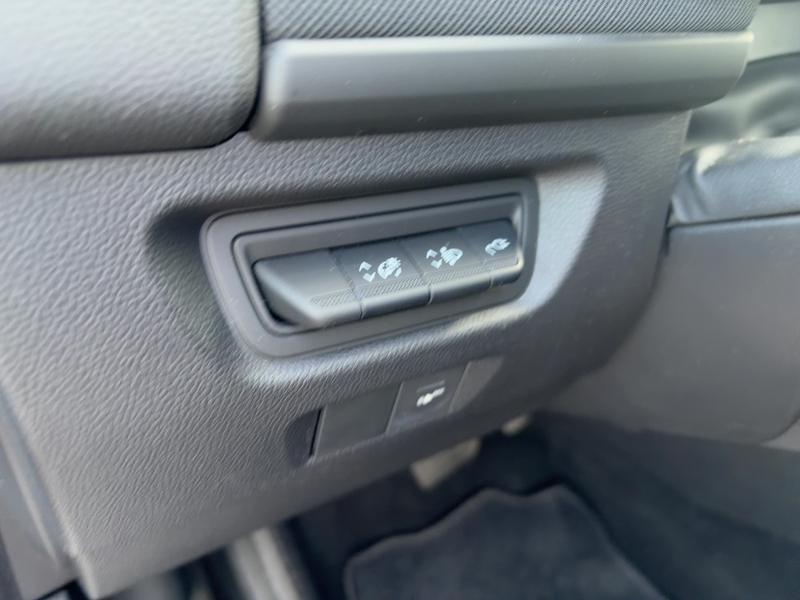 Fahrzeugabbildung Zoe |KLIMA|DAB+|USB| Bild 11 von 20