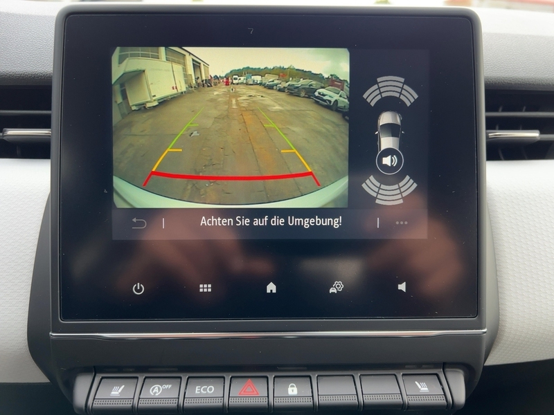 Fahrzeugabbildung Clio EVOLUTION TCe 90 Bild 15 von 23