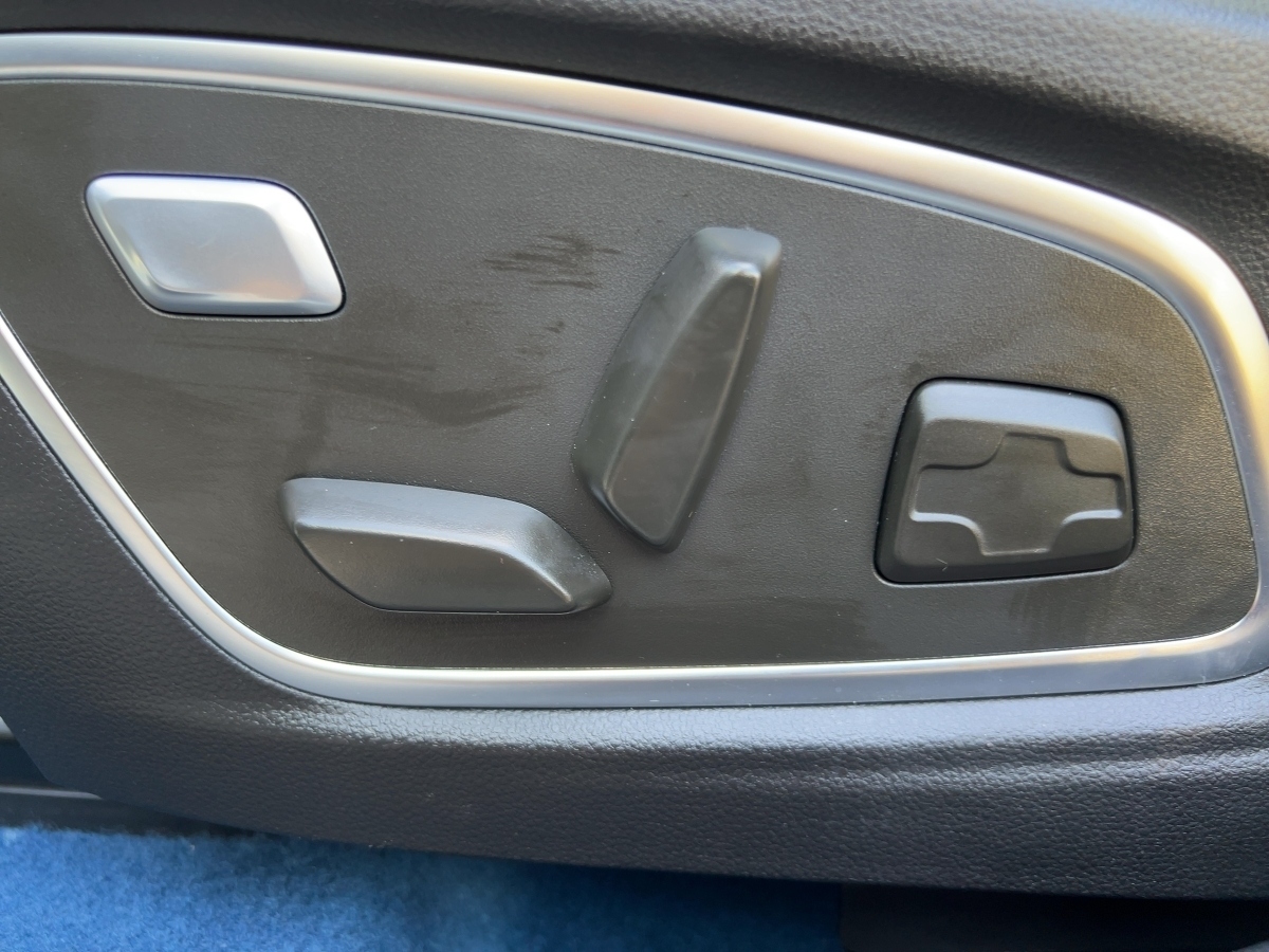 Renault Rafale – Bild 17