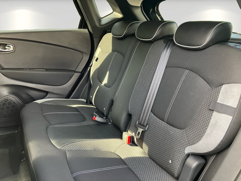 Fahrzeugabbildung Captur *Reserverad* Bild 7 von 17