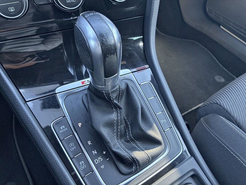 Volkswagen Golf VII