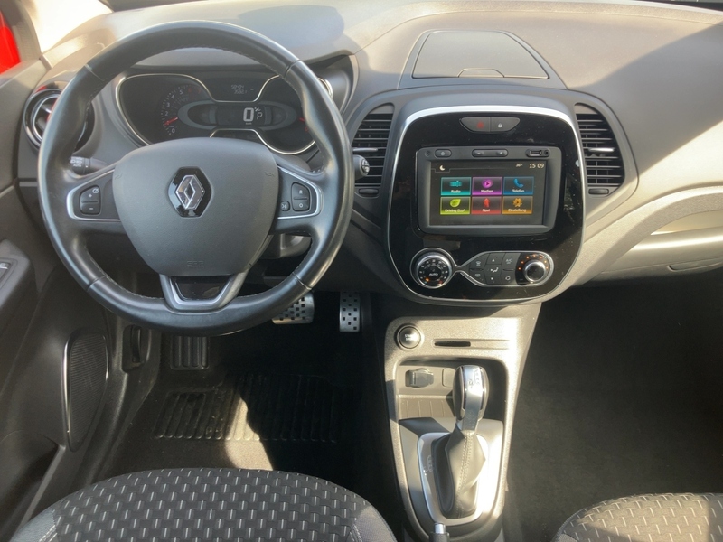 Fahrzeugabbildung Captur Einparkhilfe hinten Bild 9 von 20