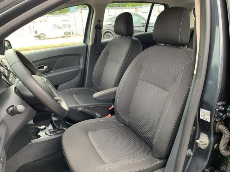 Fahrzeugabbildung Sandero Comfort Bild 9 von 15