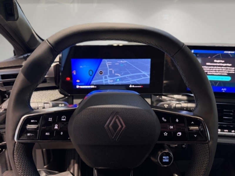 Fahrzeugabbildung Clio Techno TCe 115 Bild 8 von 15