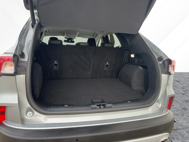 Fahrzeugabbildung Kuga ABS ESP AHK Bild 6 von 21