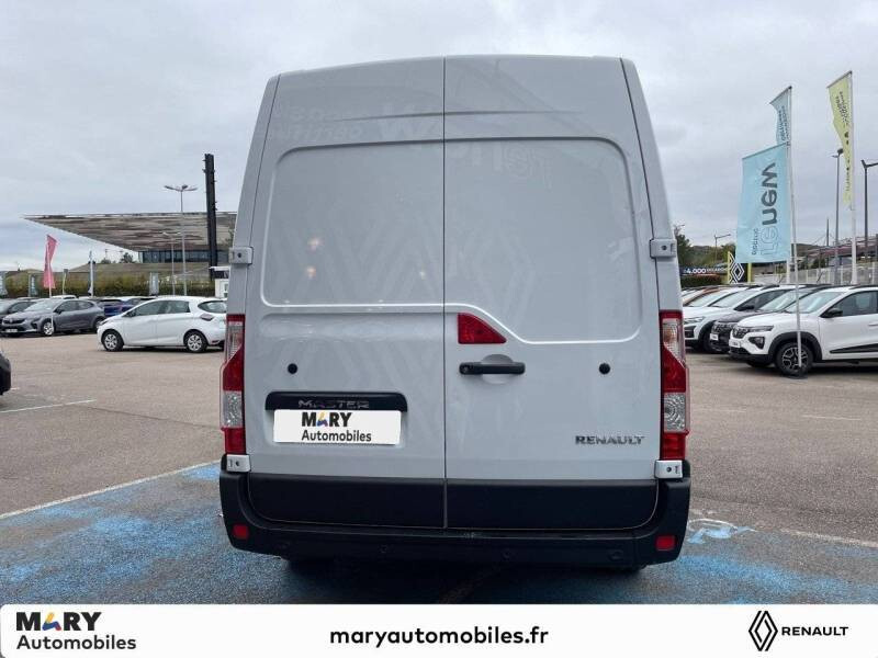 Renault Master III