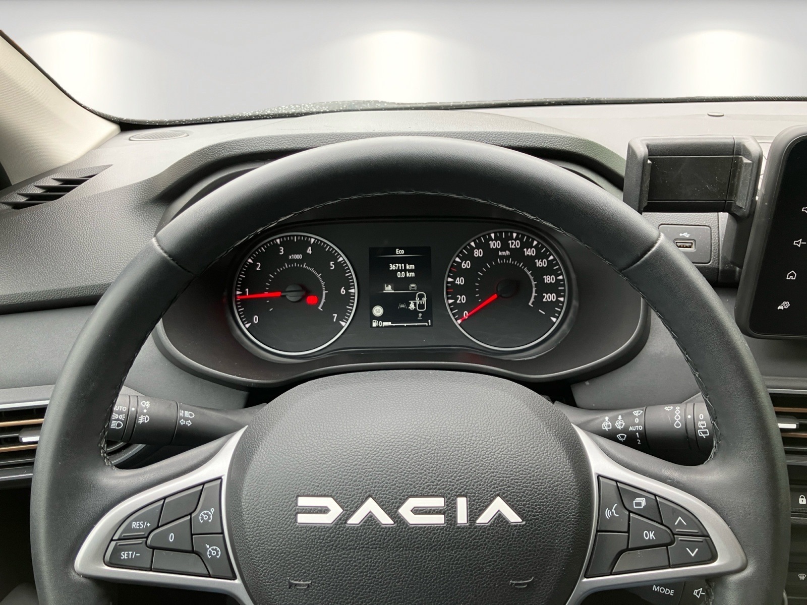 Dacia Sandero – Bild 12