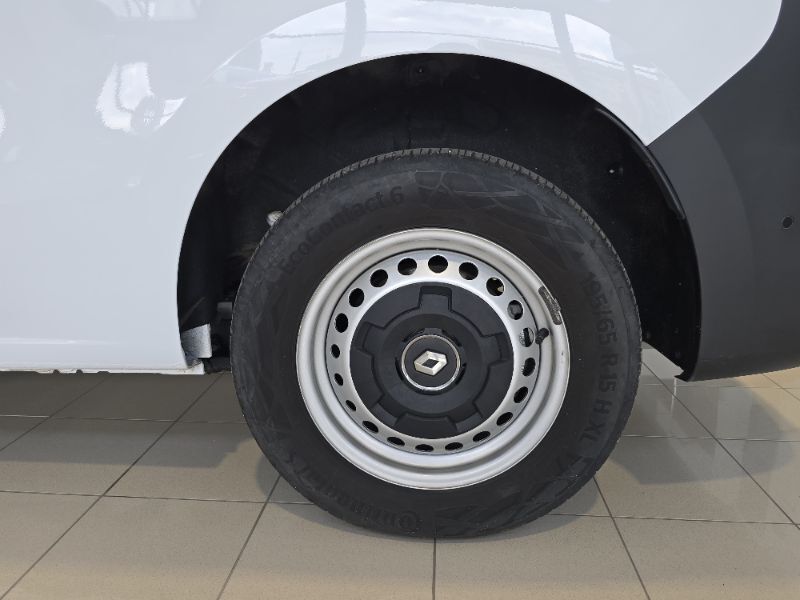 RENAULT Kangoo 2023 — imagine 32