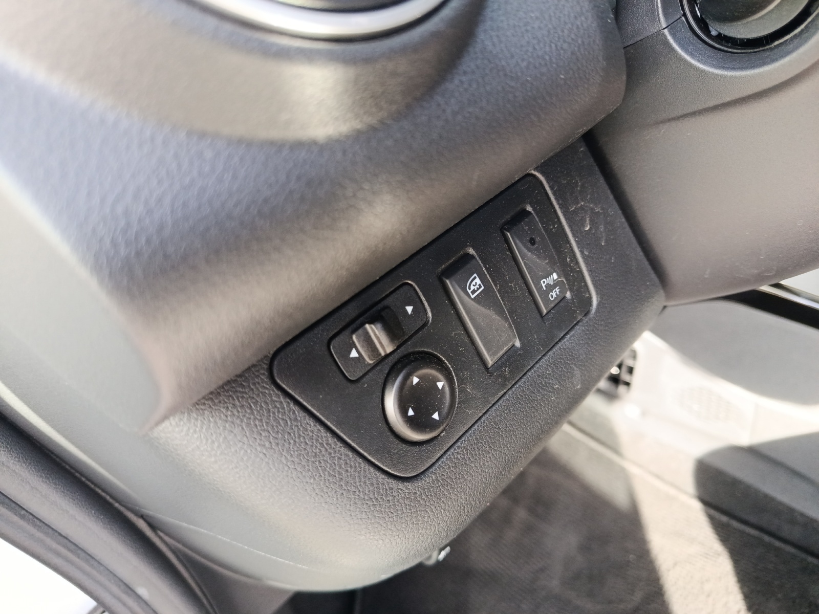 Dacia Spring – Bild 14