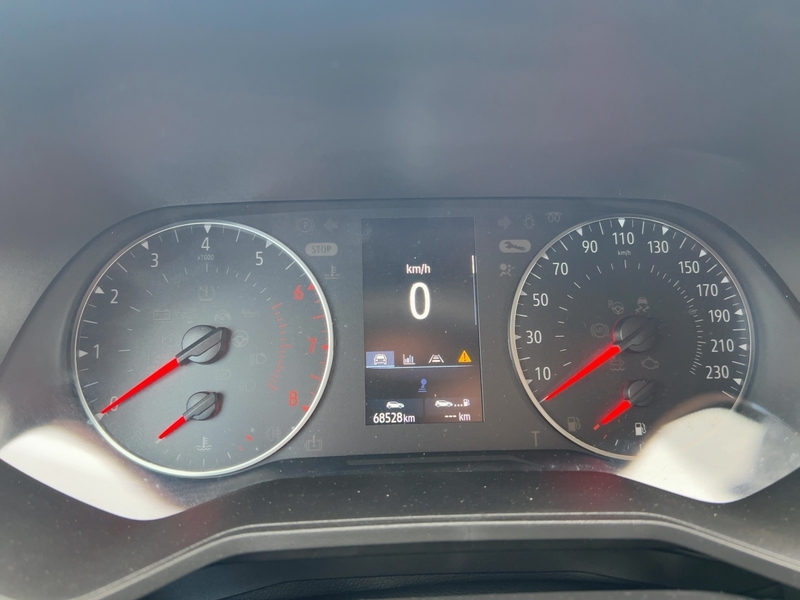 Fahrzeugabbildung Clio V 1.0 TCe 100 Experience Bild 8 von 15