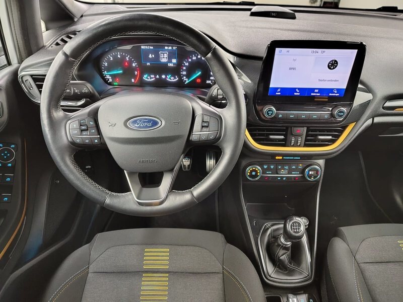 Fahrzeugabbildung Fiesta orline CarPlay ACC Bild 14 von 35