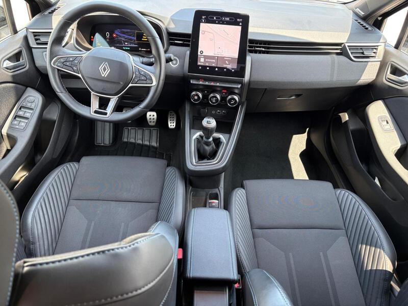 Renault Clio V