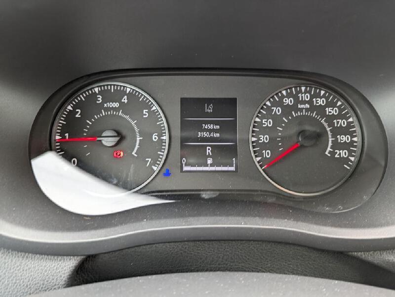 Fahrzeugabbildung Master 150PS Automatik Bild 12 von 16