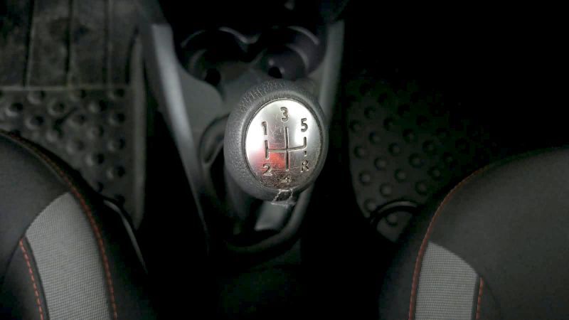 DACIA Sandero 2019 — imagine 17