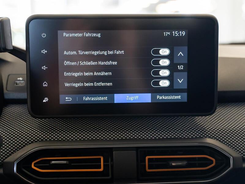 Fahrzeugabbildung Sandero Stepway Comfort TCe 100 ECO-G Bild 11 von 15