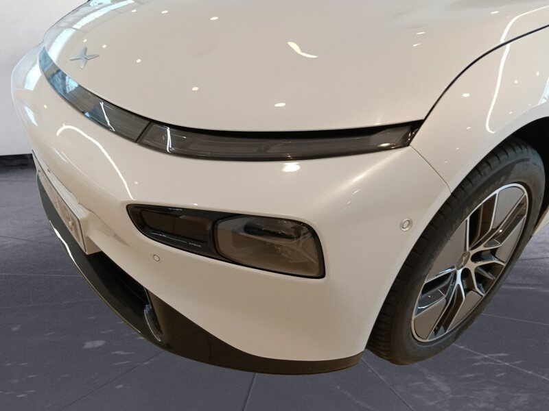 Xpeng P7