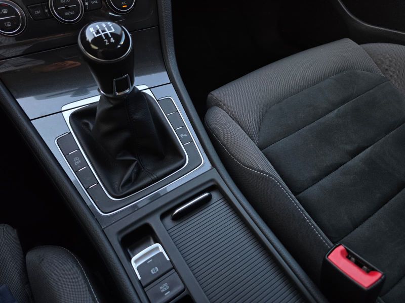 VOLKSWAGEN Golf 2019 — imagine 67