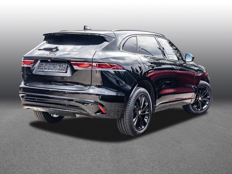 Fahrzeugabbildung F-Pace BLACK PACK WINTER PAKET Bild 2 von 20