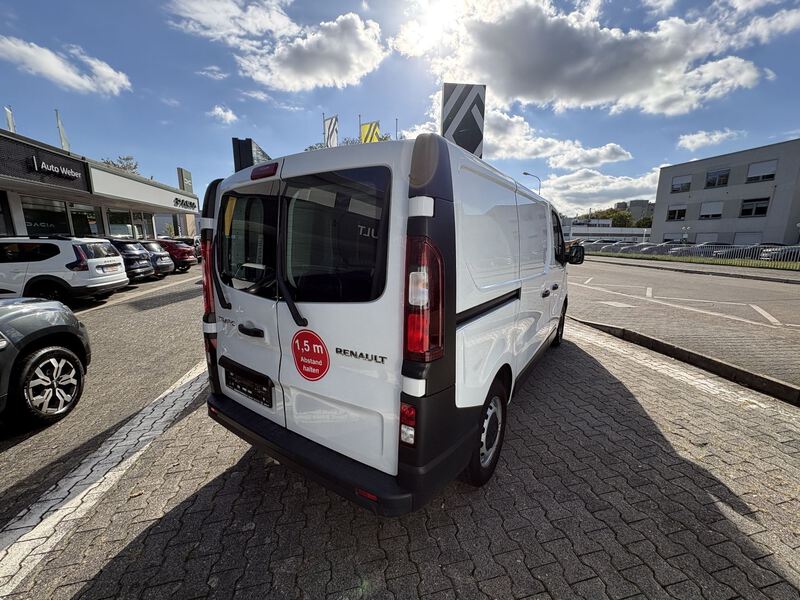 Fahrzeugabbildung Trafic 2,0 dCi 120 dCi ENERGY L1H1 2,8t Komfort Bild 4 von 17