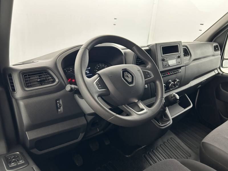 Renault Master III