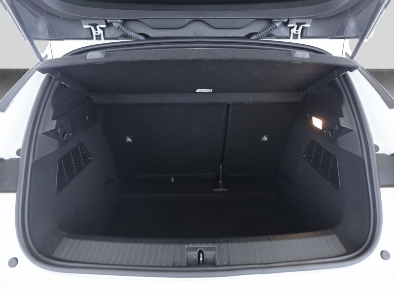 Fahrzeugabbildung Megane E-TECH EV40 Equilibre*SHZ*LED*LH* Bild 12 von 16