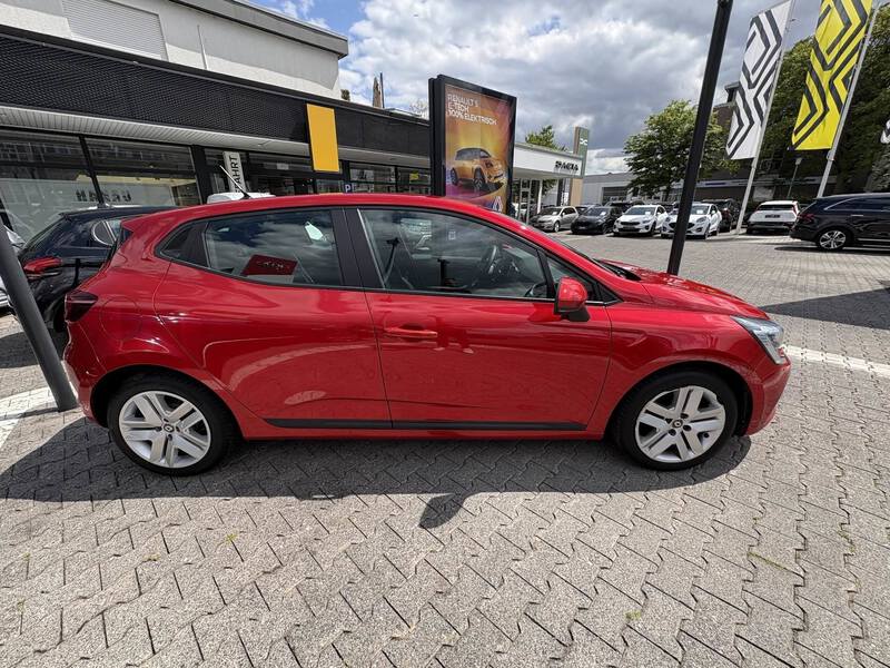 Fahrzeugabbildung Clio V Zen SCe 65 Bild 3 von 18