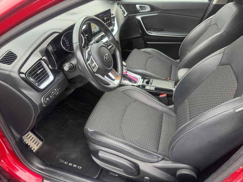 KIA Xcee'D