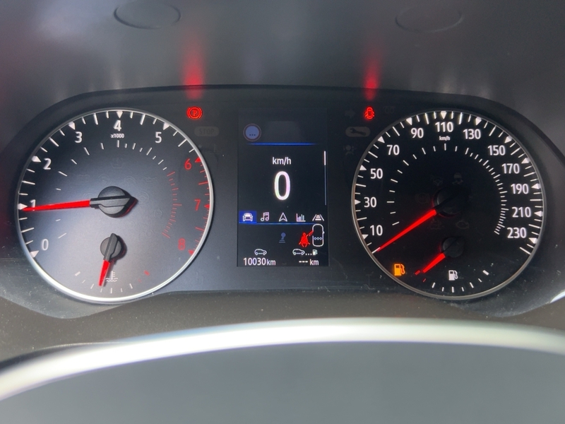 Fahrzeugabbildung Captur Kamera Sitzhzg Navi Bild 13 von 21