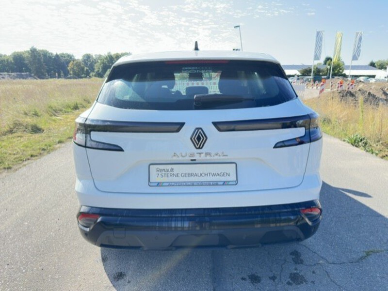 Fahrzeugabbildung Austral Equilibre Mild Hybrid Bild 6 von 16