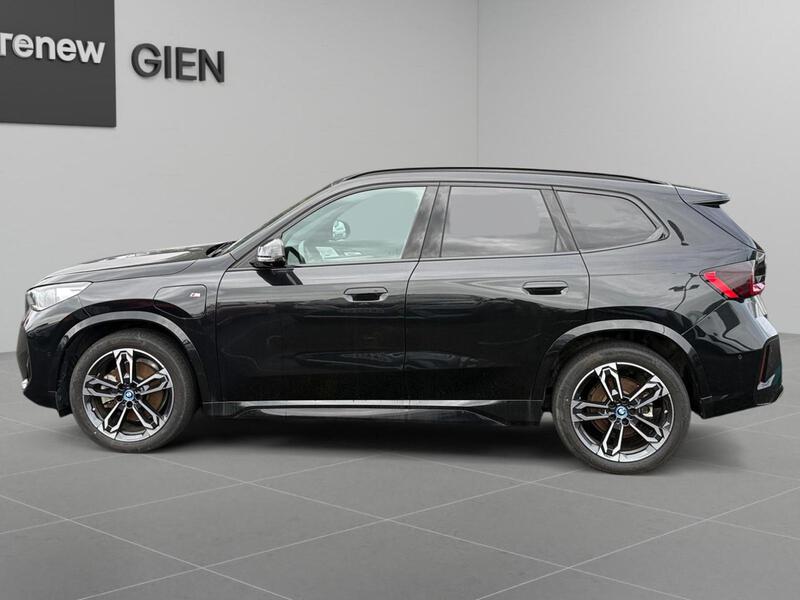 BMW X1 U11