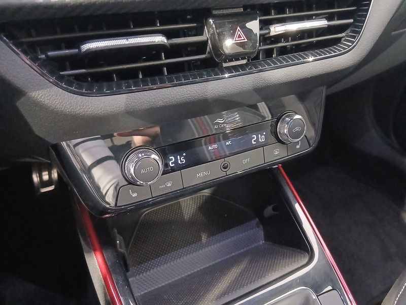 Fahrzeugabbildung Fabia 1.0 TSI Monte Carlo OPF Bild 36 von 47