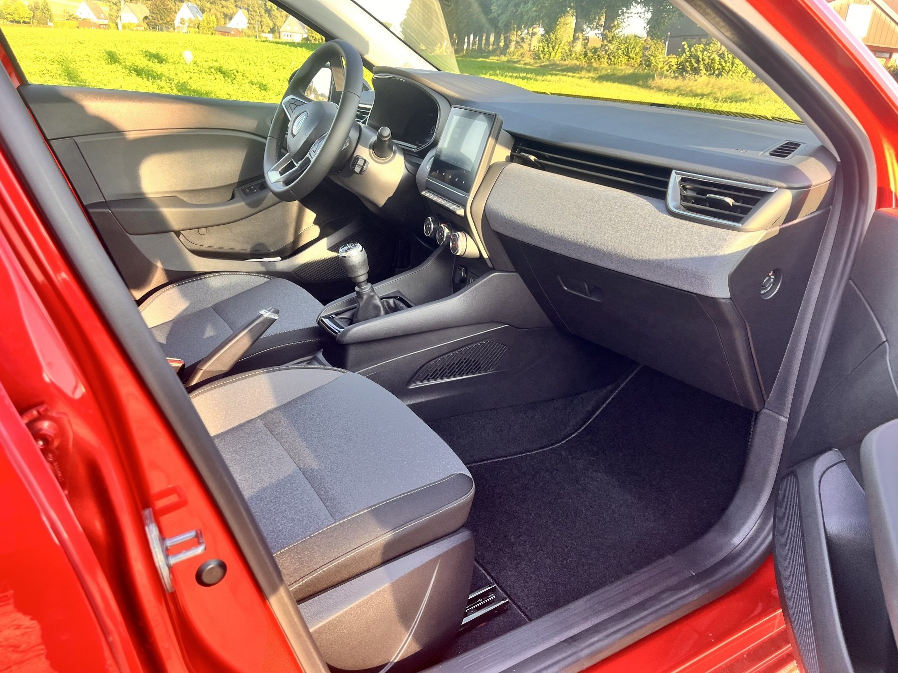 Renault Clio – Bild 9
