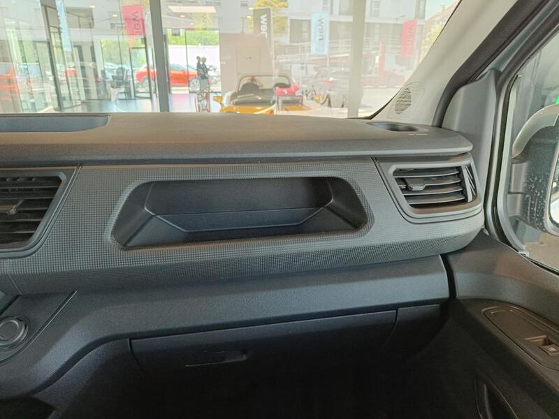 Renault Trafic Combi
