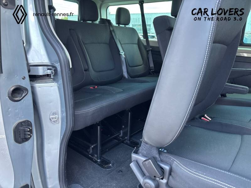 Renault Trafic Combi
