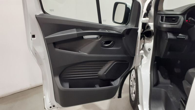 Renault Trafic Combi